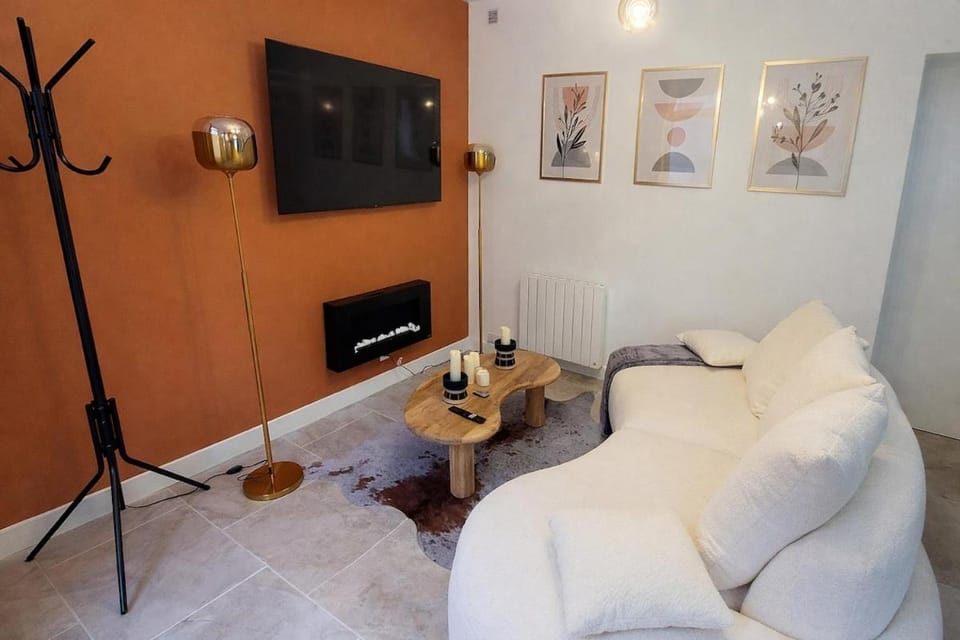 Forges-Zen Apartment in Normandy