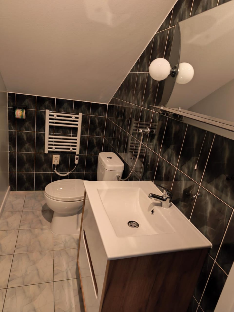Noclegi , pokoje, Łódzka 209a Kielce , obok Targi Kielce Vacation rental in Poland