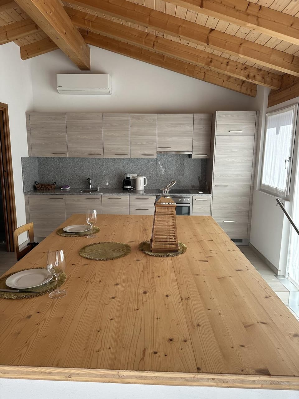 Bright studio, just steps to the lake Apartment in Ascona