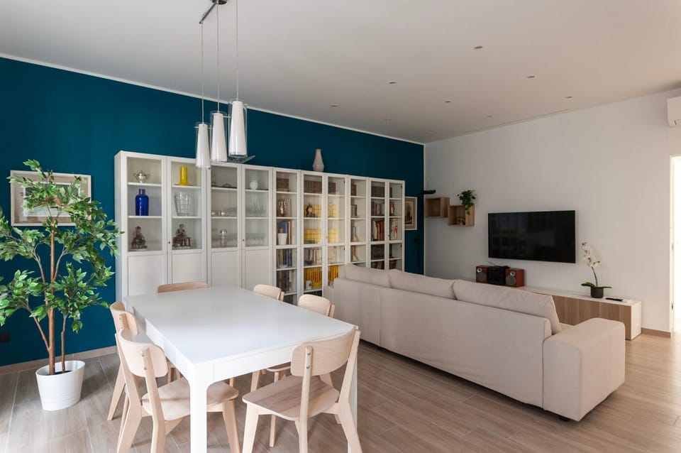 Youhosty - Savona 94 Blu Apartment in Milan