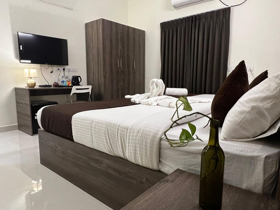 Bed, TV and multimedia