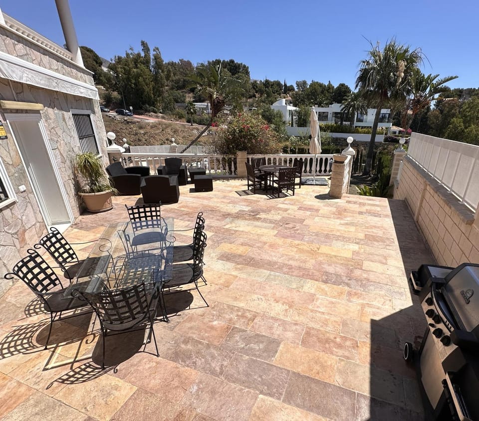 Property building, Patio, Day, BBQ facilities, View (from property/room), Balcony/Terrace, Dining area