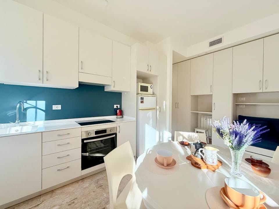 DIMORA Concept - Anemone Garden Apartment Apartment in Finale Ligure