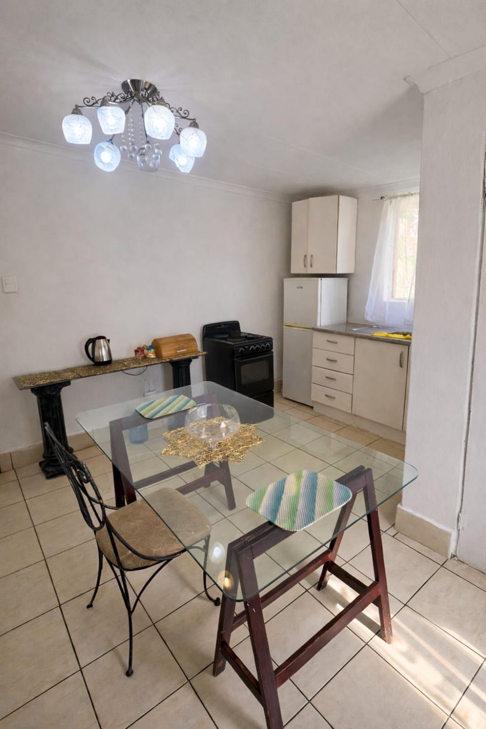 PrimeStay Oasis Apartment in Gauteng