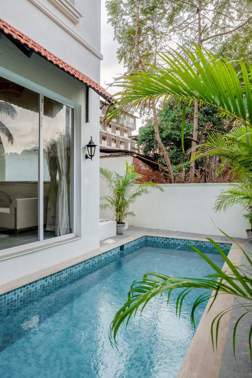 Property building, Pool view, Swimming pool
