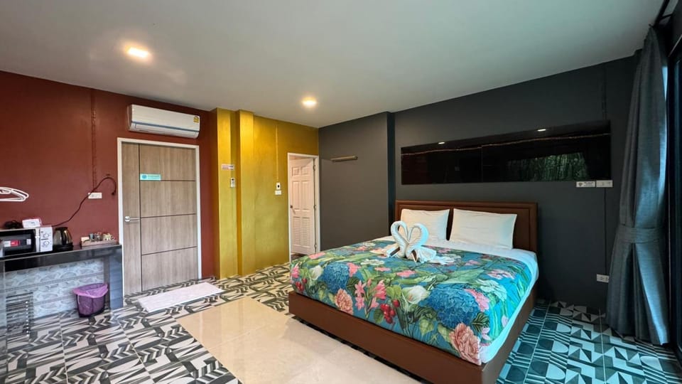 Khaolak Nature House Campground/ 
RV Resort in Phang-nga Changwat