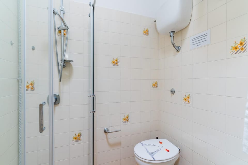 Bathroom, Living room