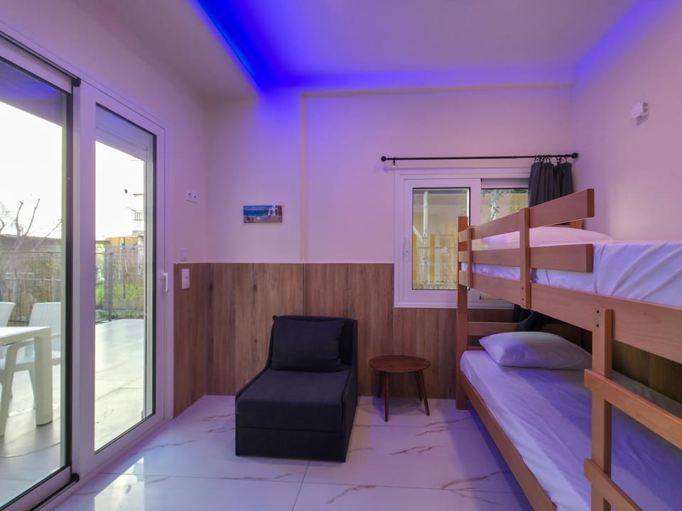 Bed, Bedroom, bunk bed