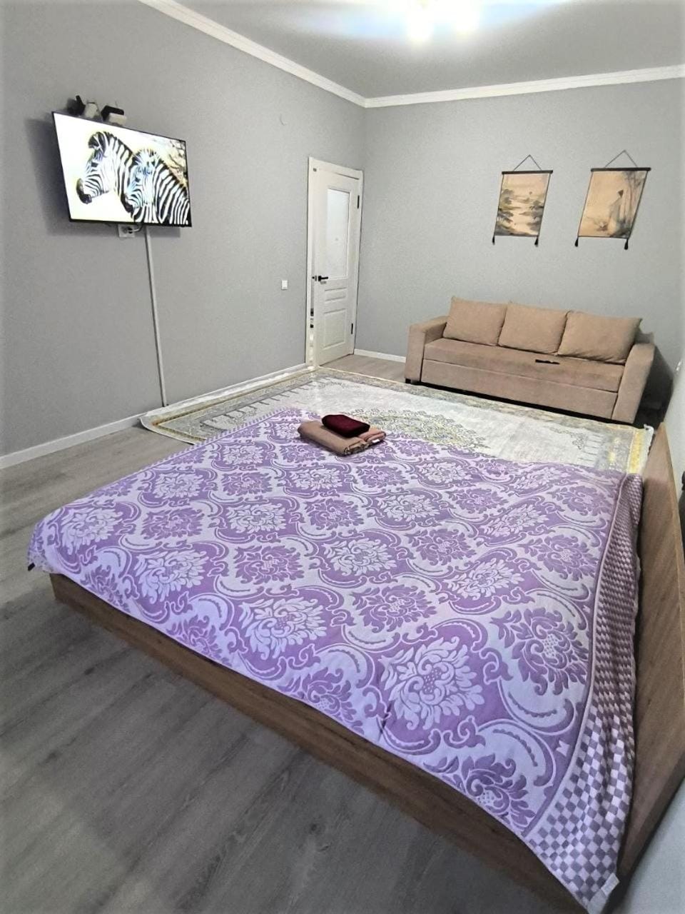 Living room, Bedroom