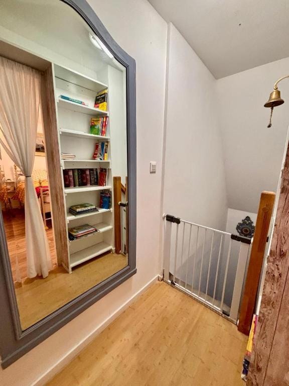 Maison de pêcheur située au pied du Monument Historique classé en 2020 le pont Colbert Maison à deux pas du centre ville Maison familiale House in Dieppe