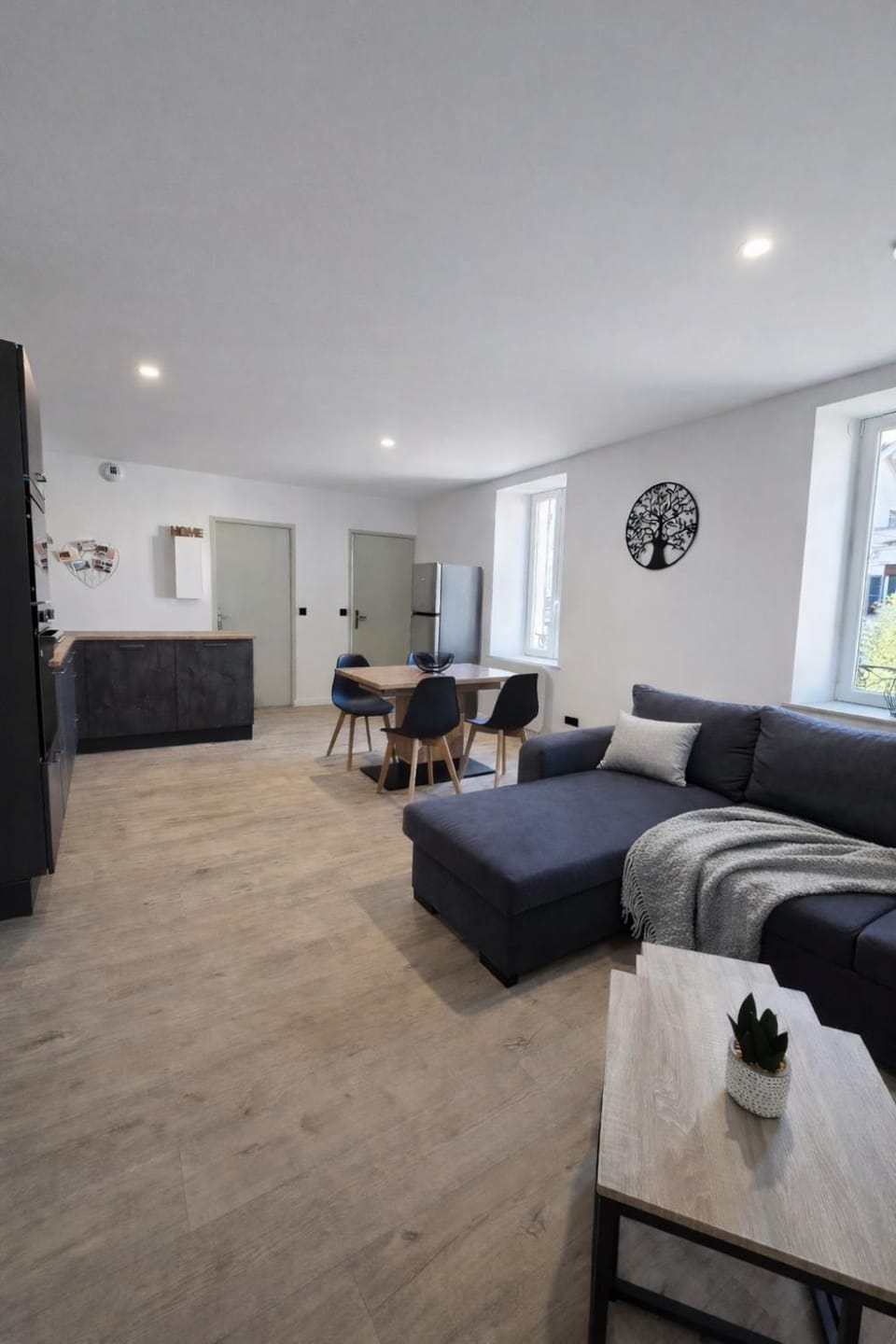 F3 Neuf et Lumineux 2ch 6pers Gare à pied Apartment in Vosges