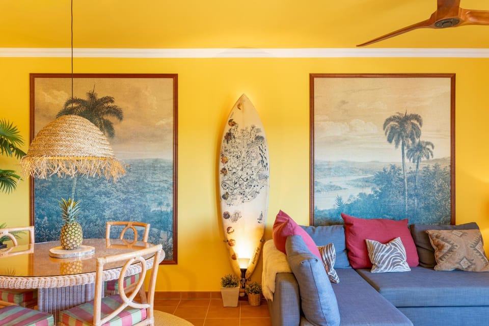 Pineapple Suite Apartment in Faro District