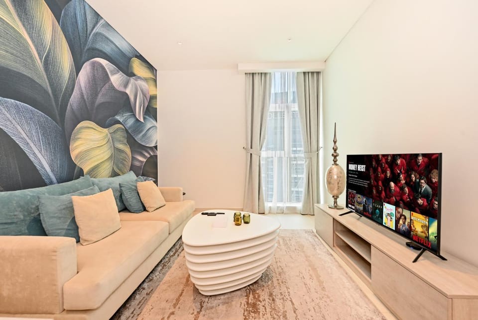 Communal lounge/ TV room, TV and multimedia, Living room