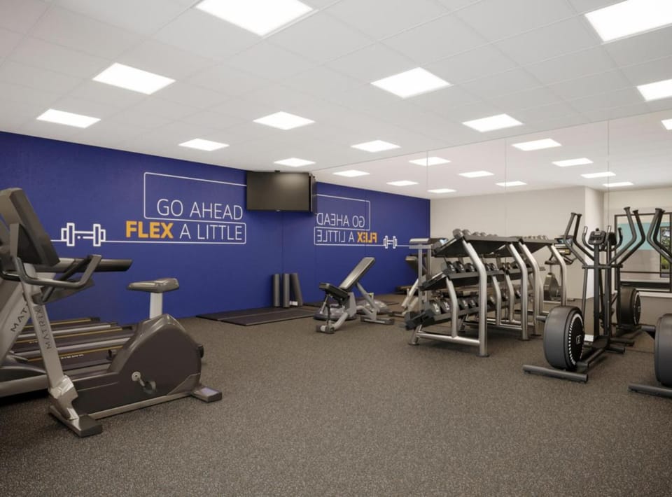Holiday Inn Express & Suites Miami Intl Airport - 36th St by IHG Hotel in Miami Springs