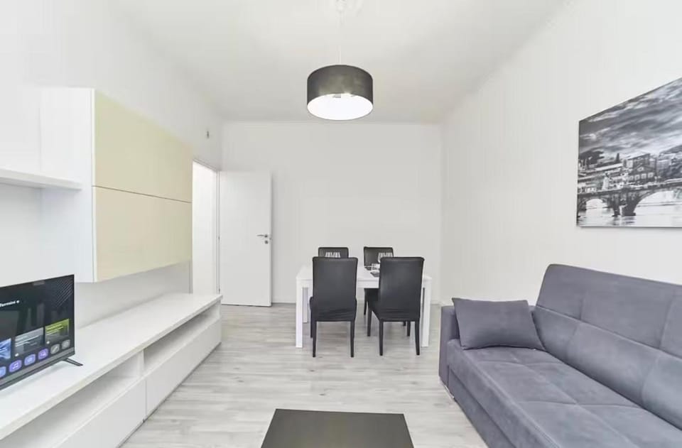 Metro Roma Home Apartment in Rome