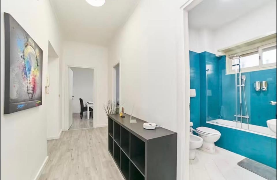 Metro Roma Home Apartment in Rome