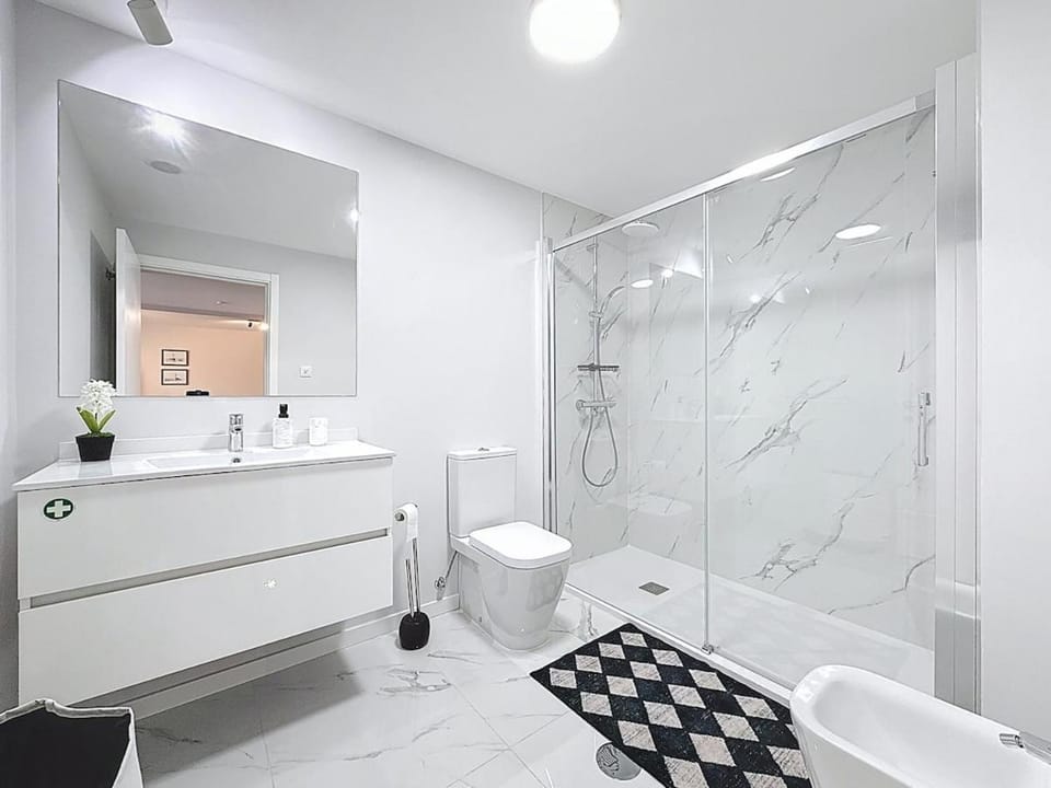 T1 Quiet and Well Located Apartment in Funchal