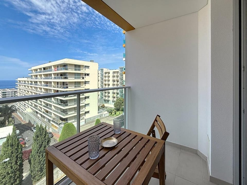 T1 Quiet and Well Located Apartment in Funchal