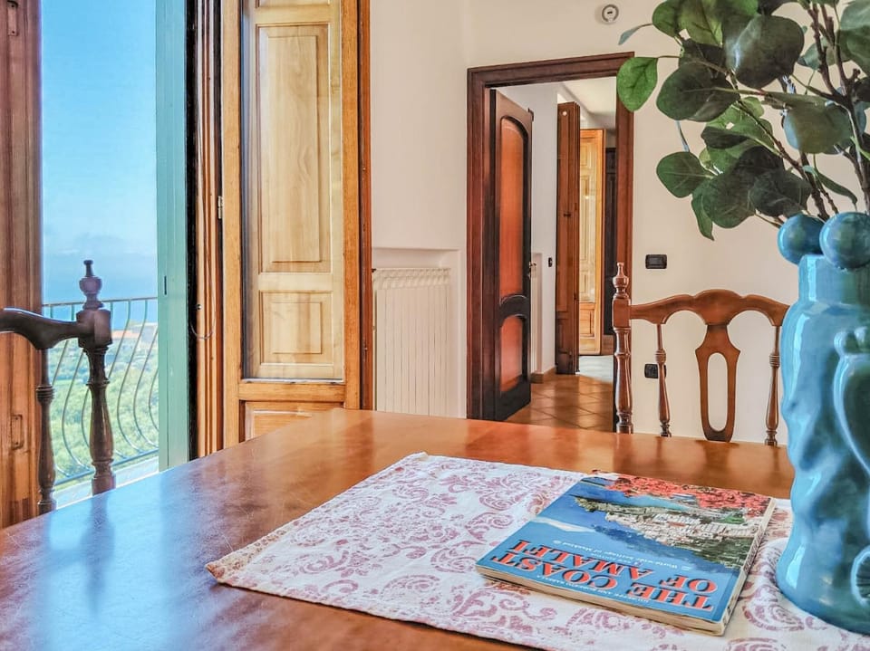 Balcony/Terrace, Balcony/Terrace, Seating area, City view, Garden view, Sea view