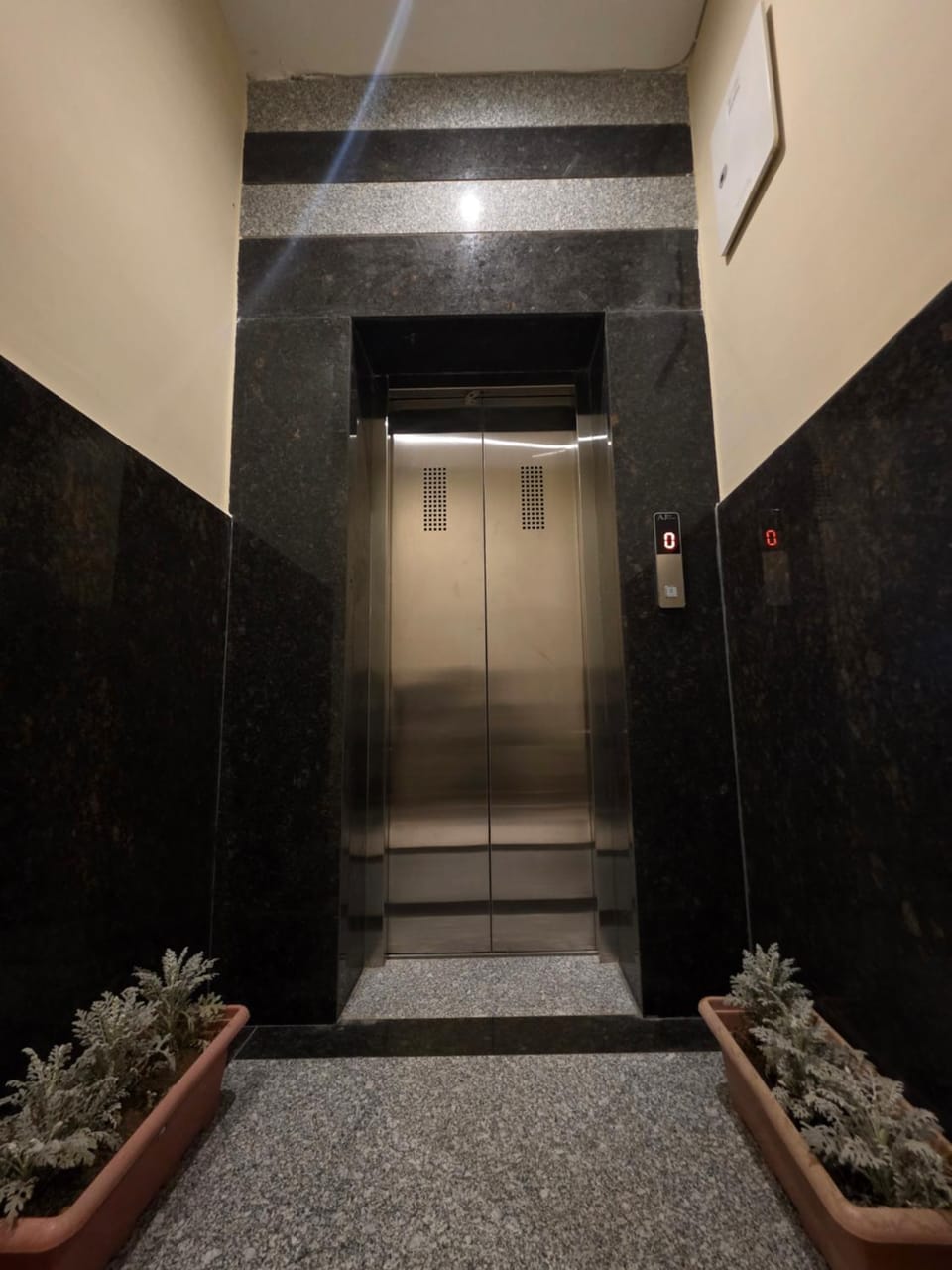 Yogqala luxurious apartments Central Jaipur location Vacation rental in Jaipur