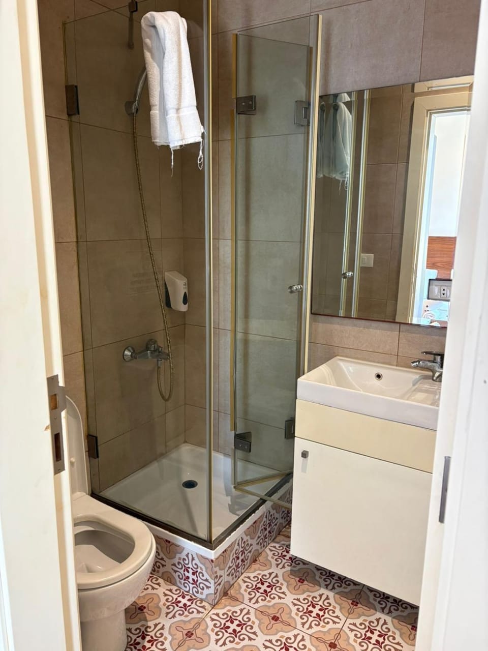 Mar Mkhayel Studios Apartment in Africa