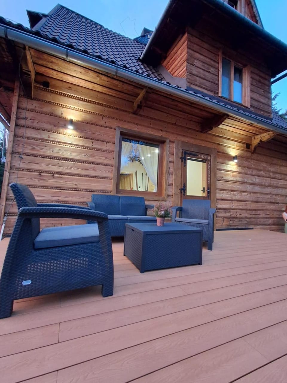 Property building, Balcony/Terrace