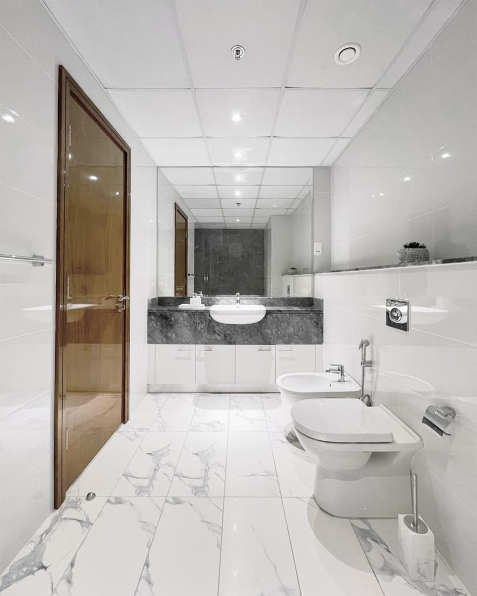 Comfortable 2BR Apartment in Al Habtoor City Apartment in Dubai