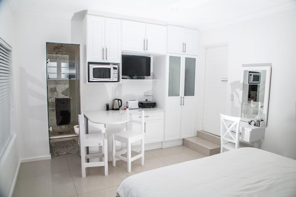 Studio On Sea Bed and Breakfast in Western Cape