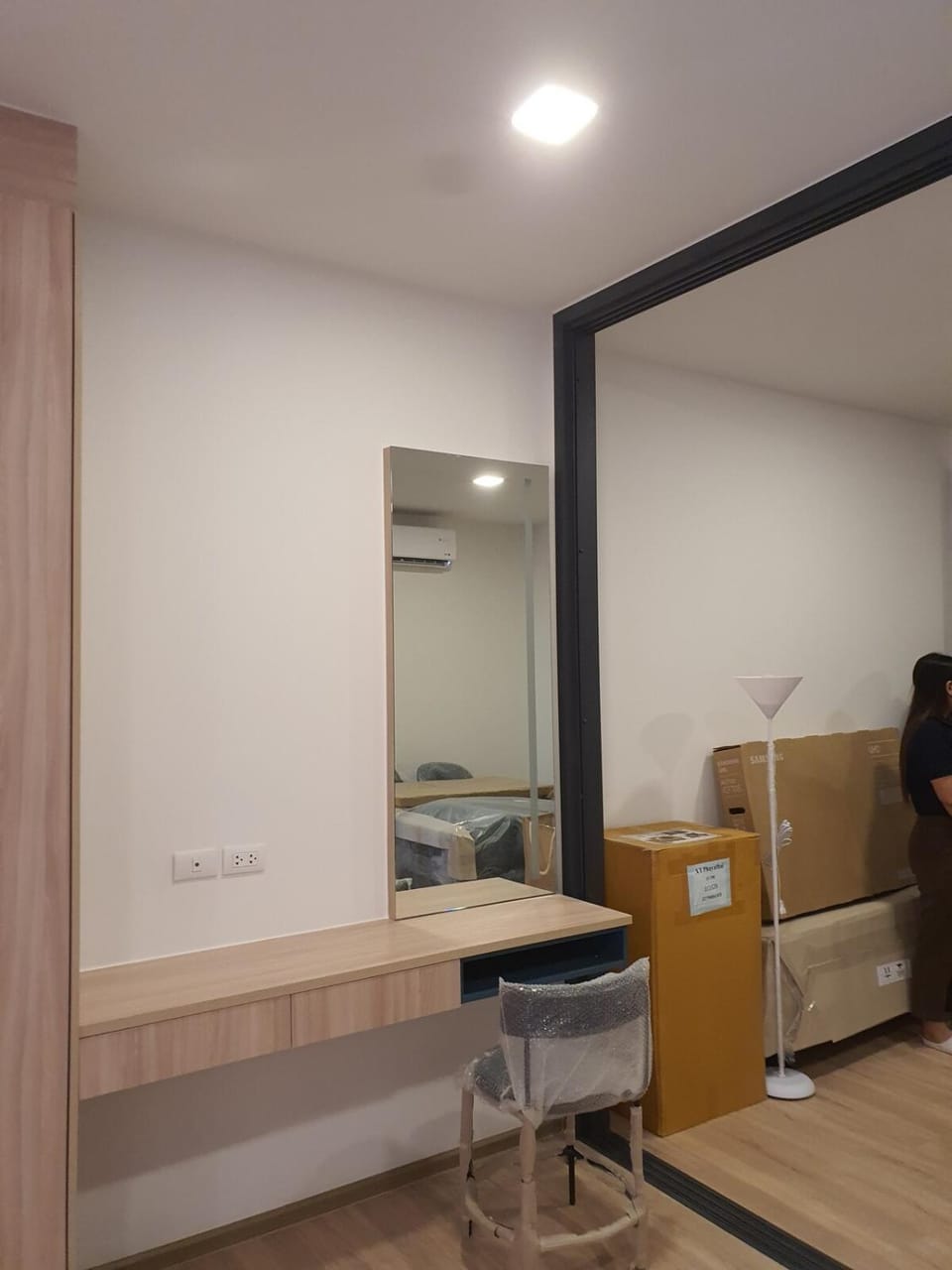 1 point 5 BR Heated Jacuzzi Infinity Pool Kitchen 10 min to BTS Phaya Thai no noise pollution Apartment in Bangkok