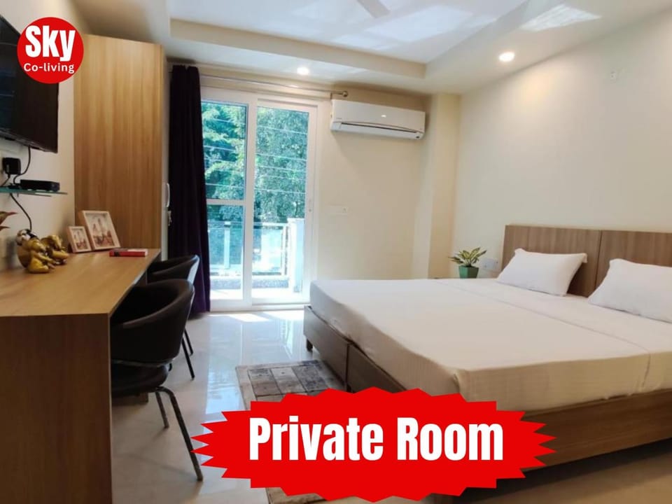View (from property/room), Bedroom, Food, VIP