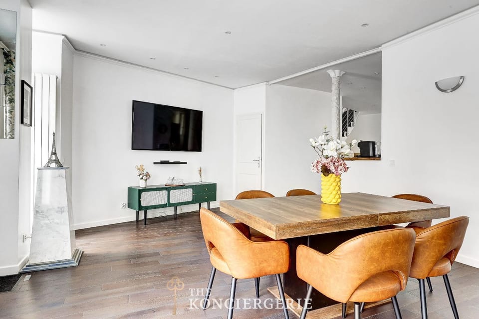 Maison spacieuse proche Buttes-Chaumont avec baby-foot Apartment in Paris