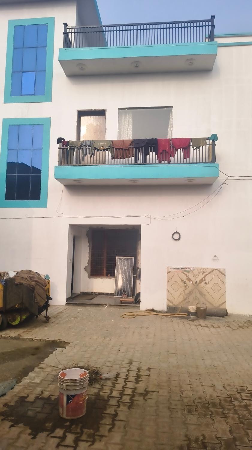 Mohit home stay Vacation rental in Uttar Pradesh