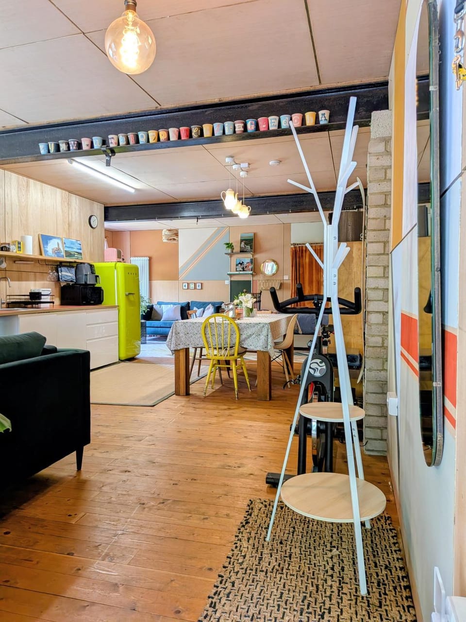 Woodside Studio Apartment in Mid Sussex District