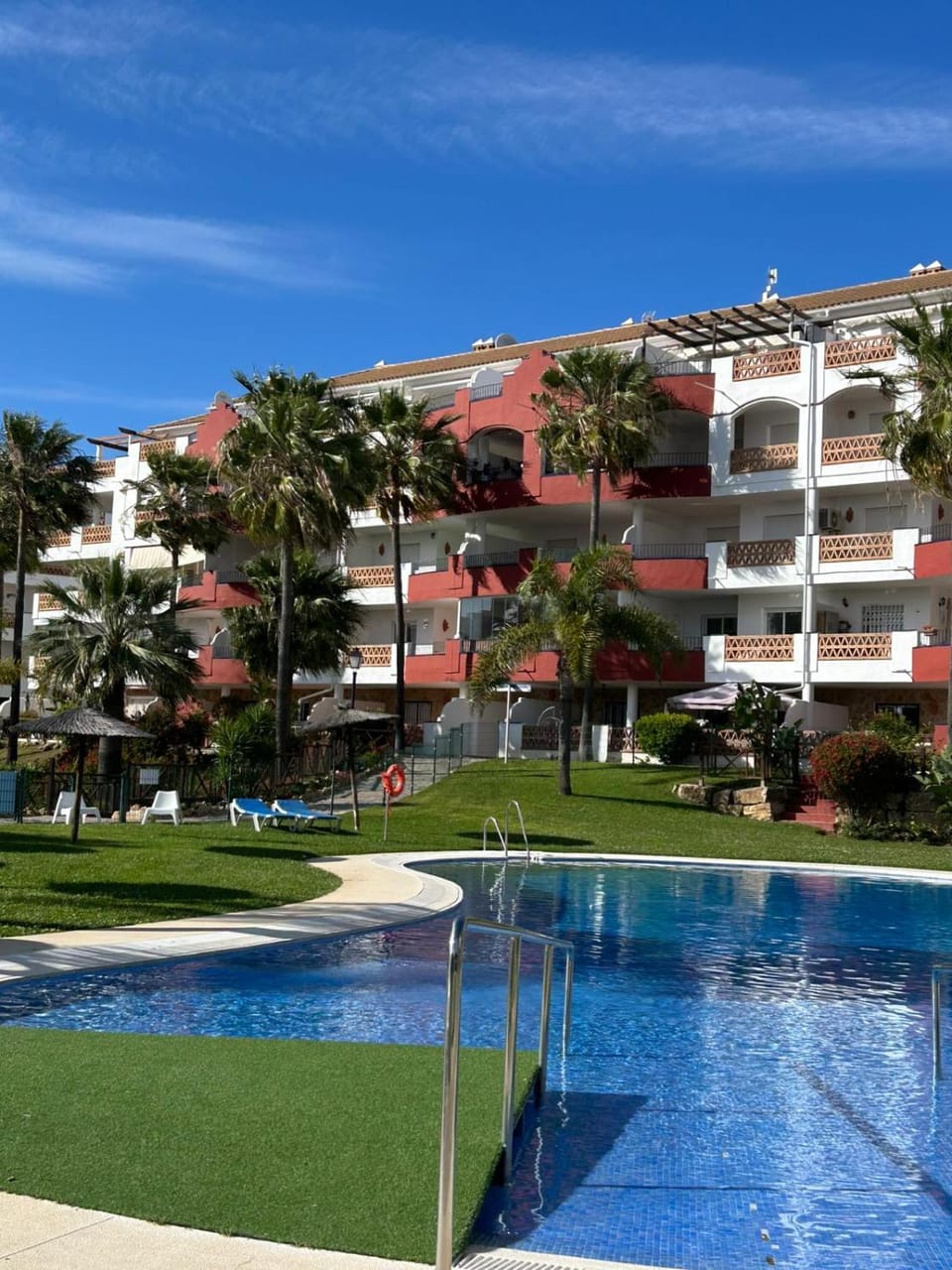 Property building, Swimming pool