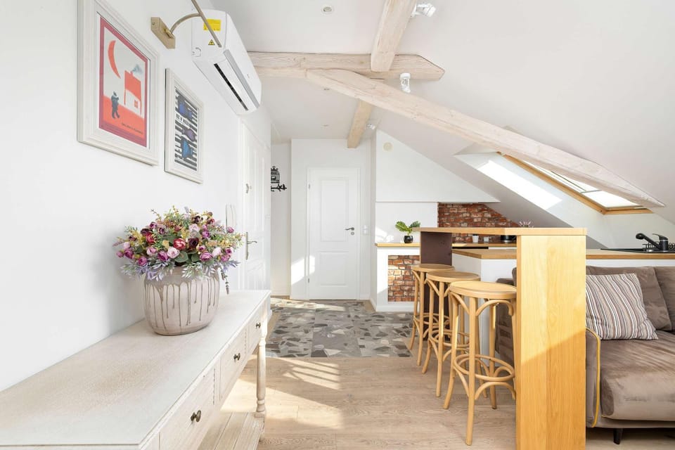 Kitchen or kitchenette, Living room, pet friendly, air conditioner