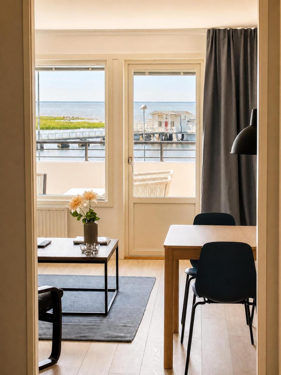 Living room, Sea view