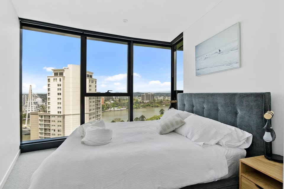 Premium CBD Stay Incredible River Views Apartment in Kangaroo Point