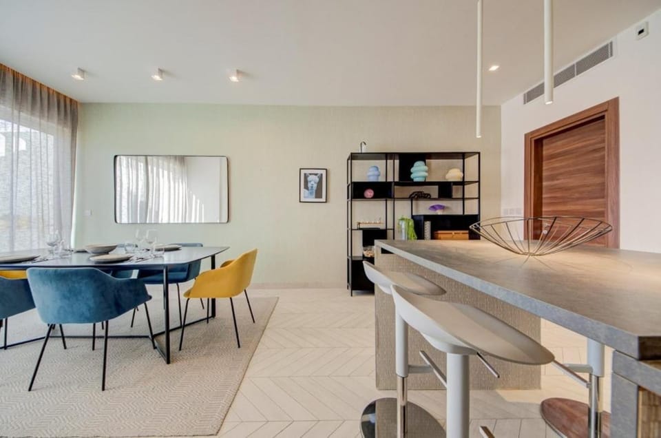 Sea View Penthouse - BBQ Terrace - Near Paceville Apartment in Saint Julians