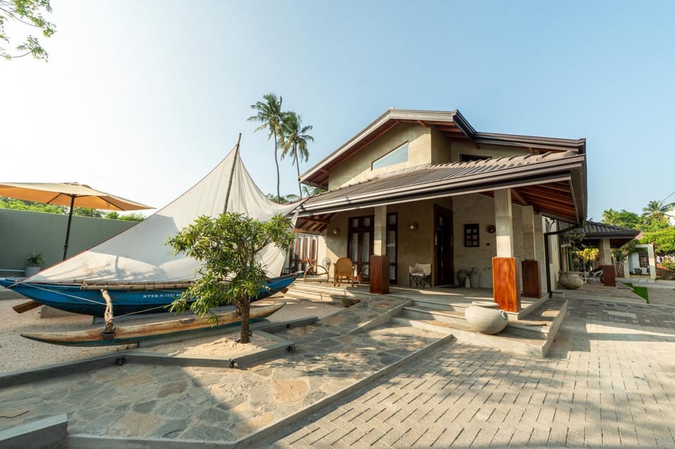 Vil-la Catamarano - Negombo Villa in Negombo