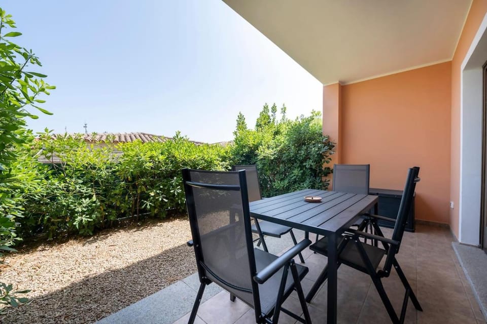 Garden, Garden view