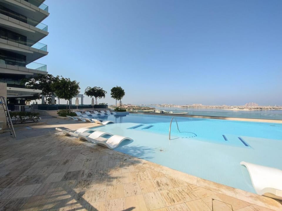 Modern 3bdr in Emaar Beachfront Beach Vista Apartment in Dubai