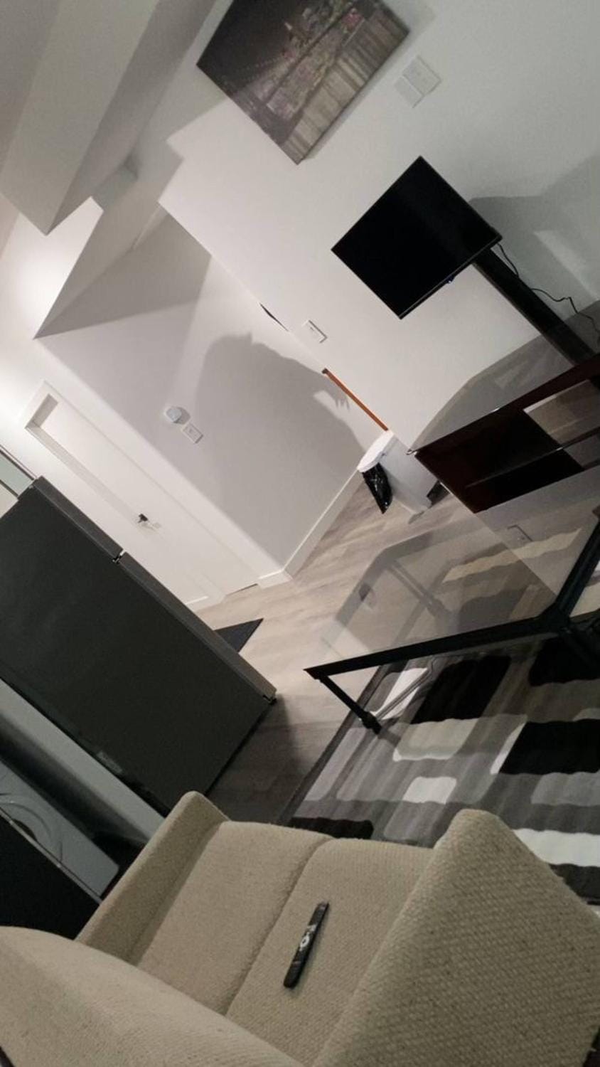 Communal lounge/ TV room, TV and multimedia, Living room