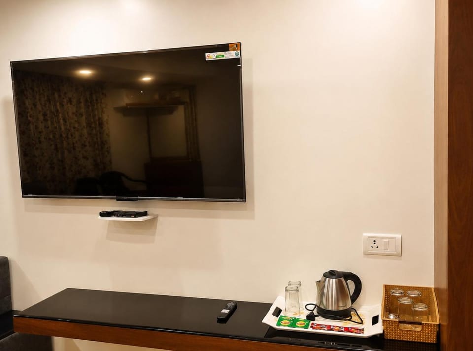 HOTEL RUMANI - Premium Hotel with Restaurant, Parking, Free Wi-fi, Conference Hall Inn in Puri