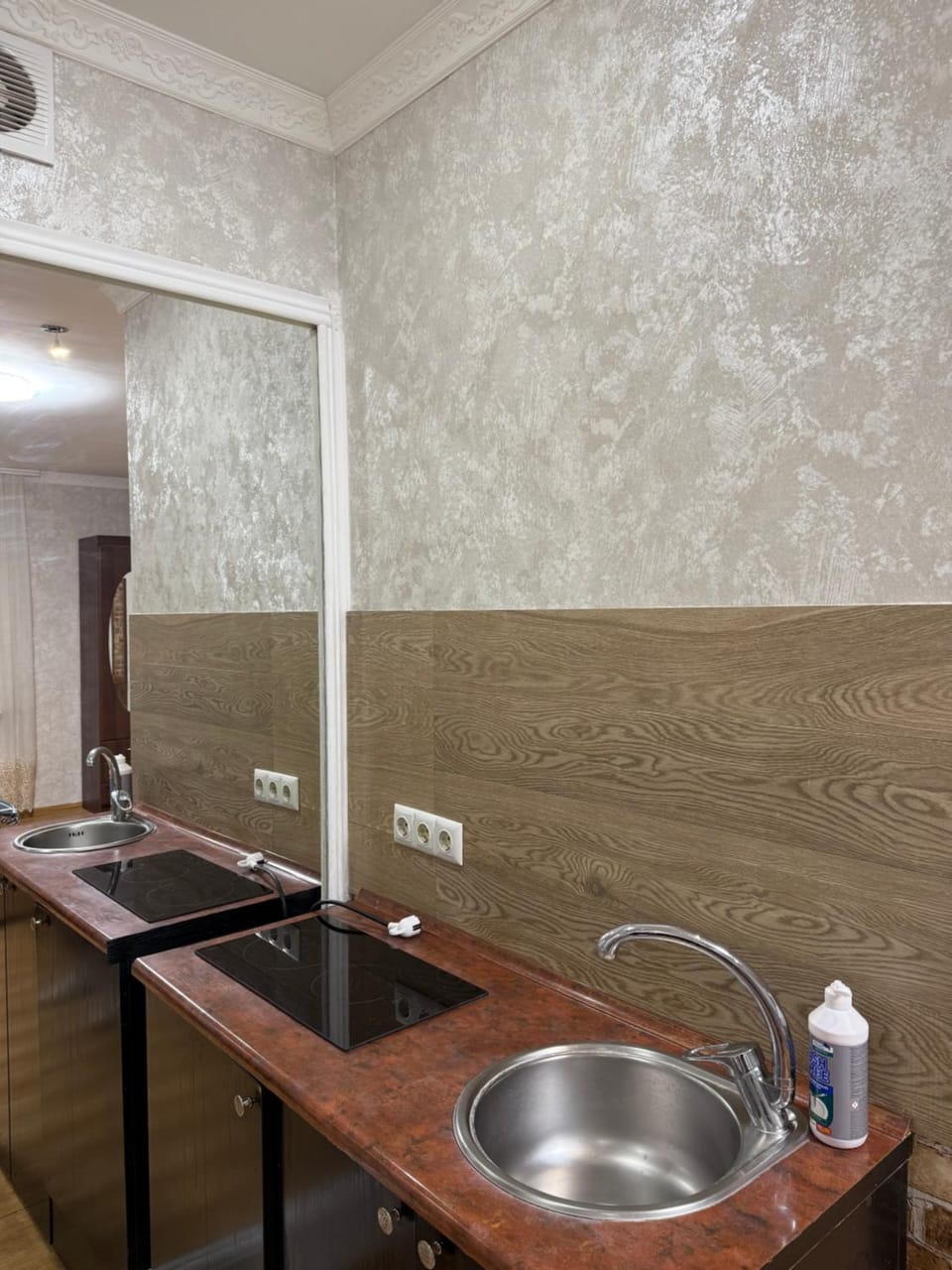 Квартира с дизайнерським ремонтом Apartment in Ukraine