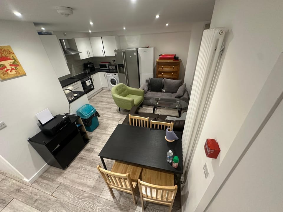 nice apartment close to central with garden Apartment in City of Westminster