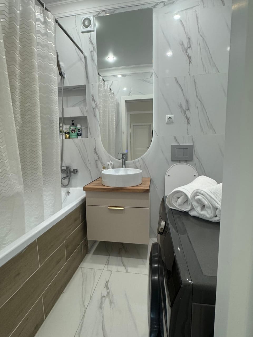Уютная 2 х комнатная квартира, Нурлы жол Apartment in Kazakhstan
