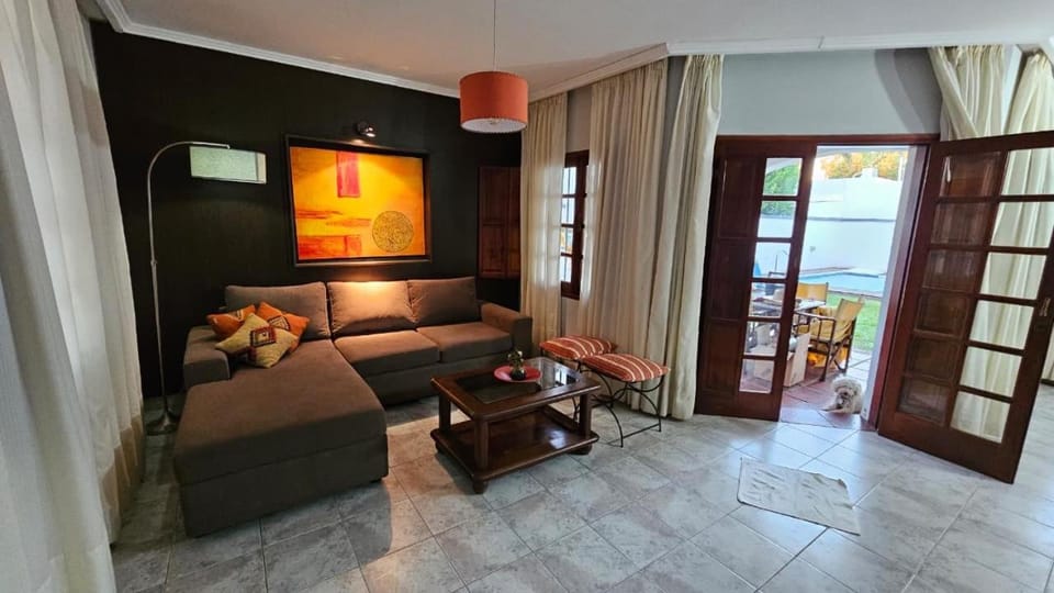Casona El Rosedal House in Cordoba Province