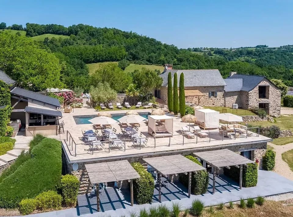 Maison de vacances avec piscine près de Maleville 150 m² House in Occitanie
