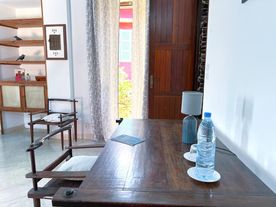 Résidence Soros - Île de Gorée Hotel in Dakar