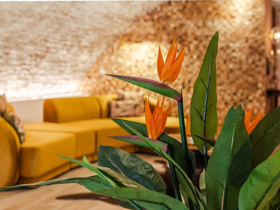 Living room, Decorative detail